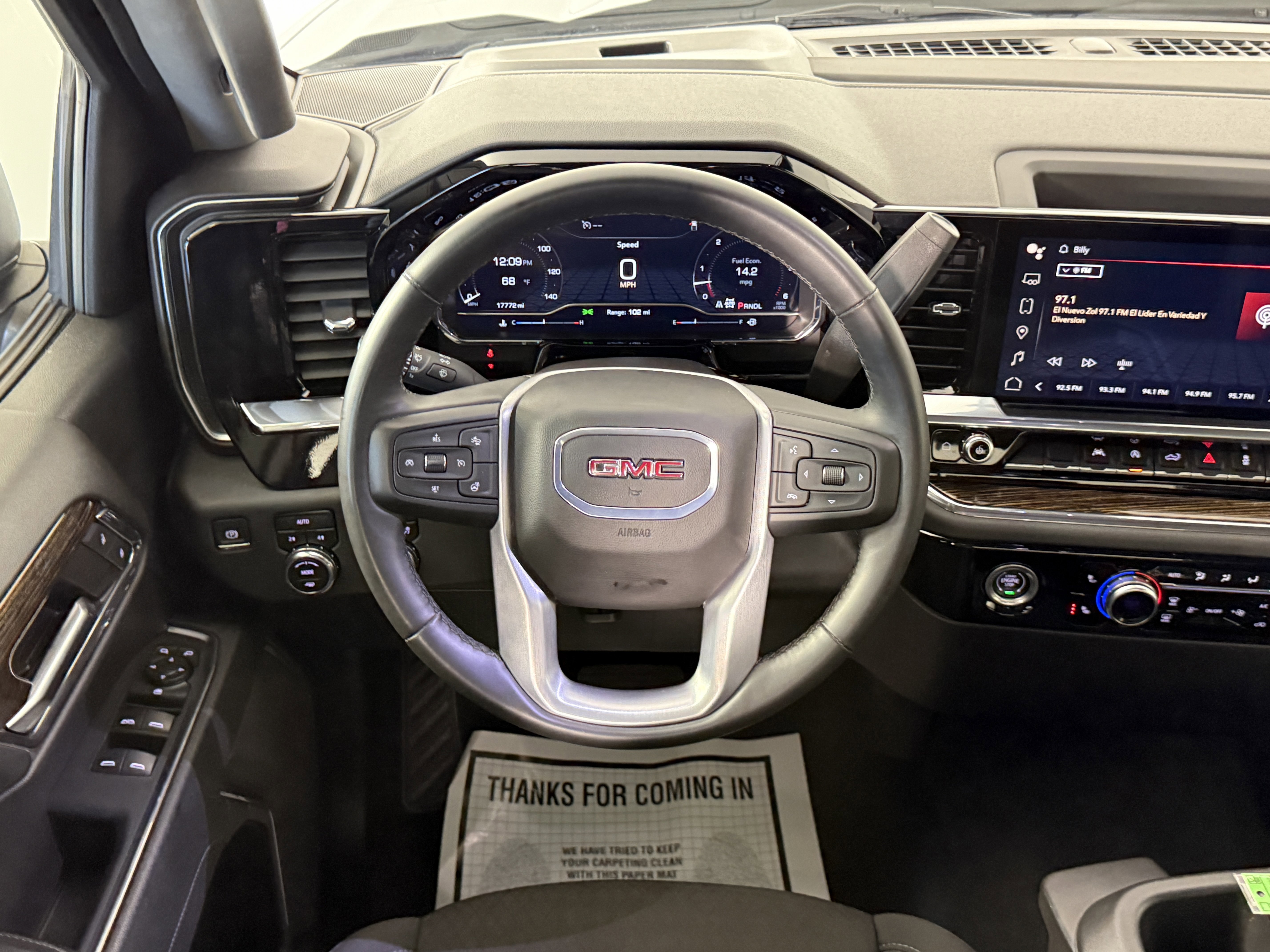 Used 2024 GMC Sierra 1500 Elevation image 12