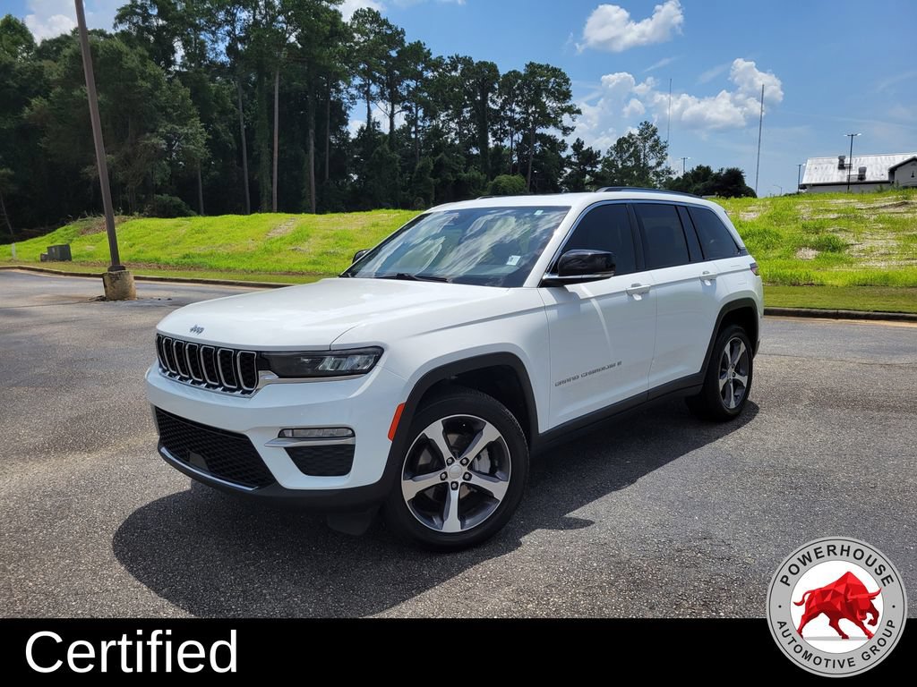 Used 2024 Jeep Grand Cherokee Limited RWD image 1