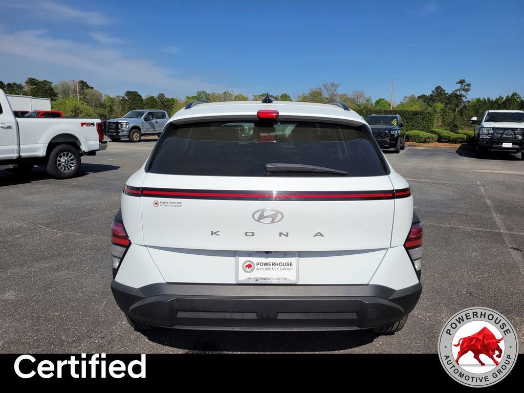 Used 2024 Hyundai Kona SEL image 4