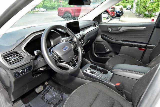 Certified 2024 Ford Escape Active w/ Cold Weather Package FWD image 12