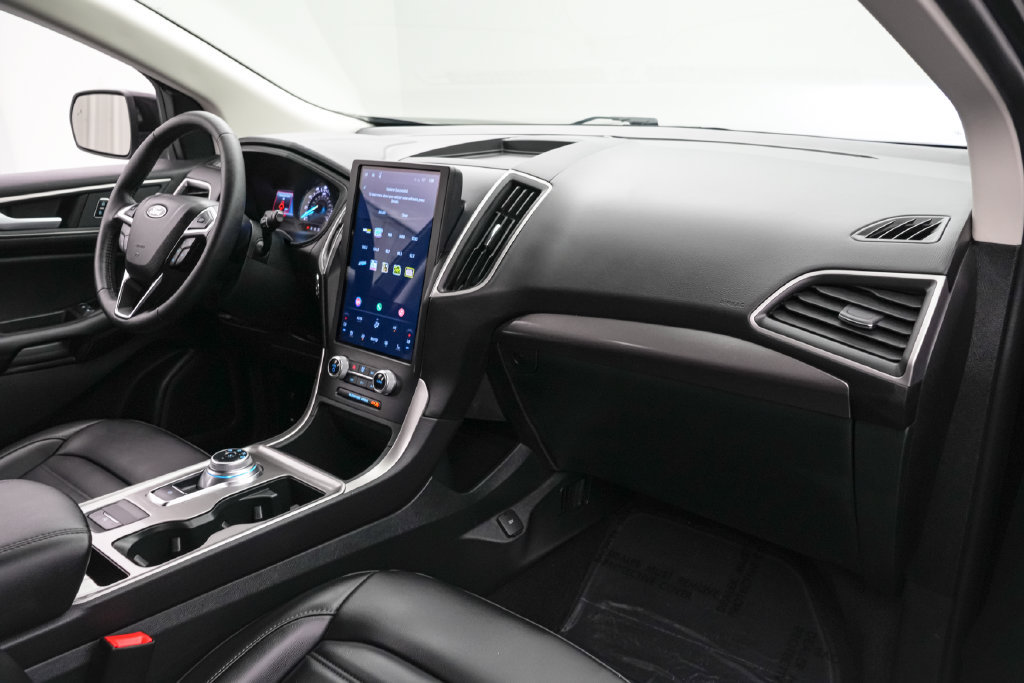 Certified 2024 Ford Edge SEL w/ Convenience Package AWD/4WD image 22