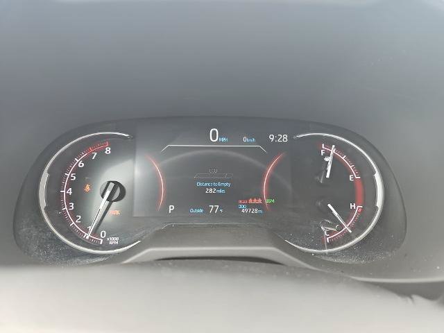 Used 2025 Toyota RAV4 XLE FWD image 18