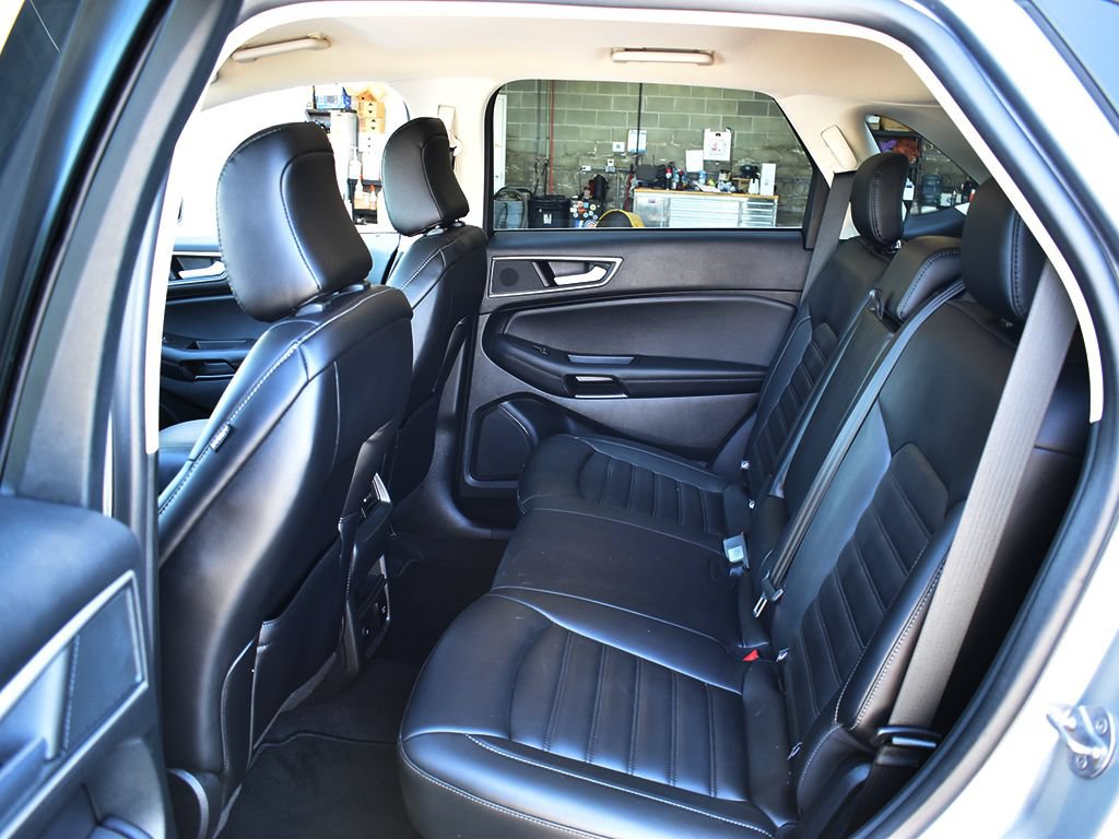 Certified 2024 Ford Edge SEL w/ Convenience Package AWD/4WD image 6