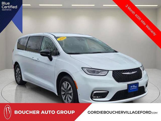 Used 2024 Chrysler Pacifica Limited