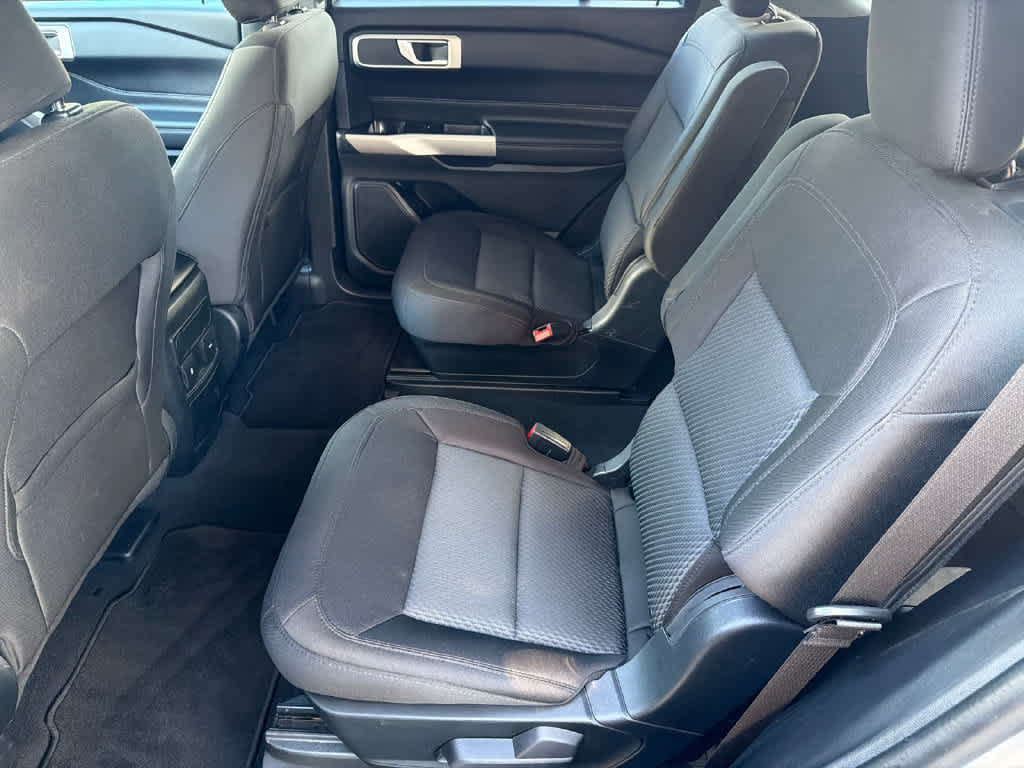 Certified 2023 Ford Explorer XLT RWD image 23