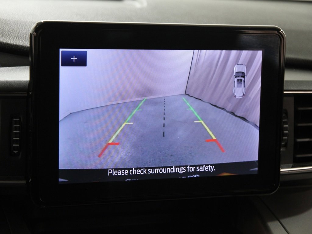 Certified 2022 Ford Explorer XLT w/ Equipment Group 202A image 14