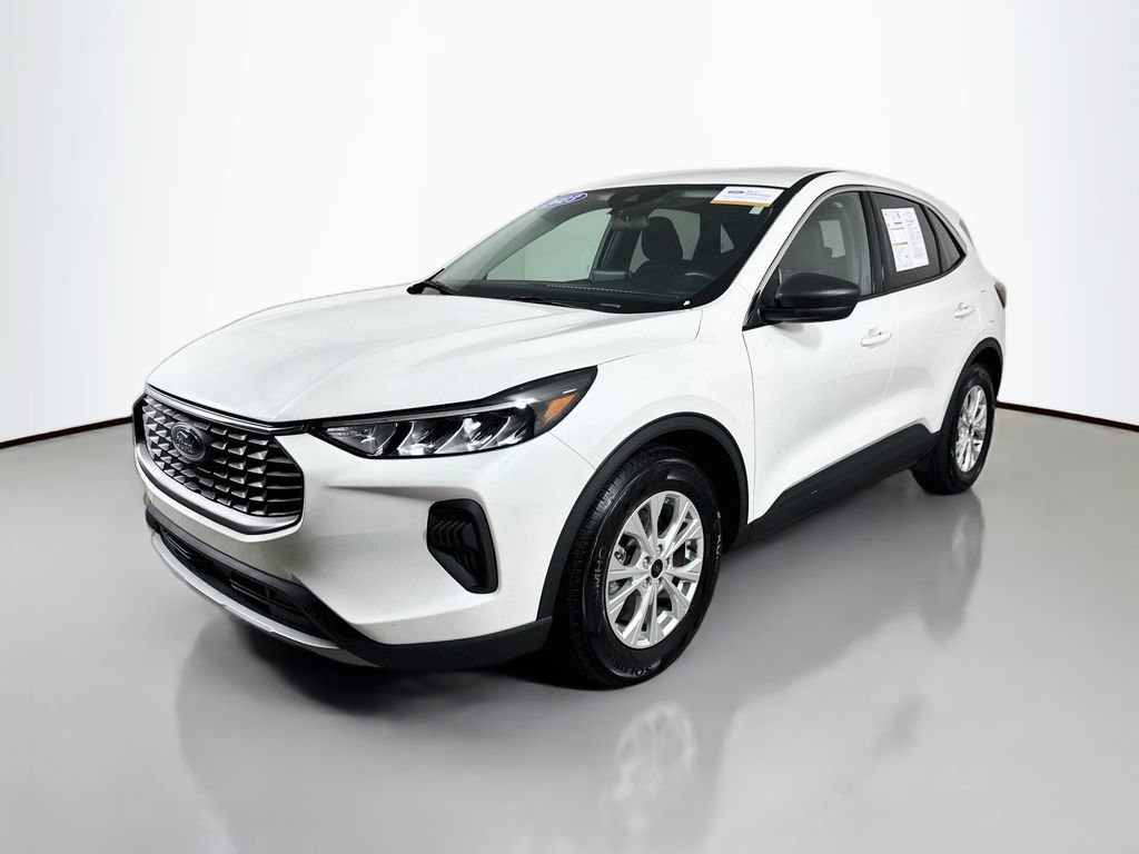 Certified 2023 Ford Escape Active w/ Cold Weather Package FWD image 9