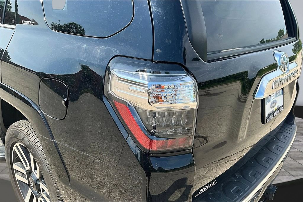 Used 2023 Toyota 4Runner Limited AWD/4WD image 20