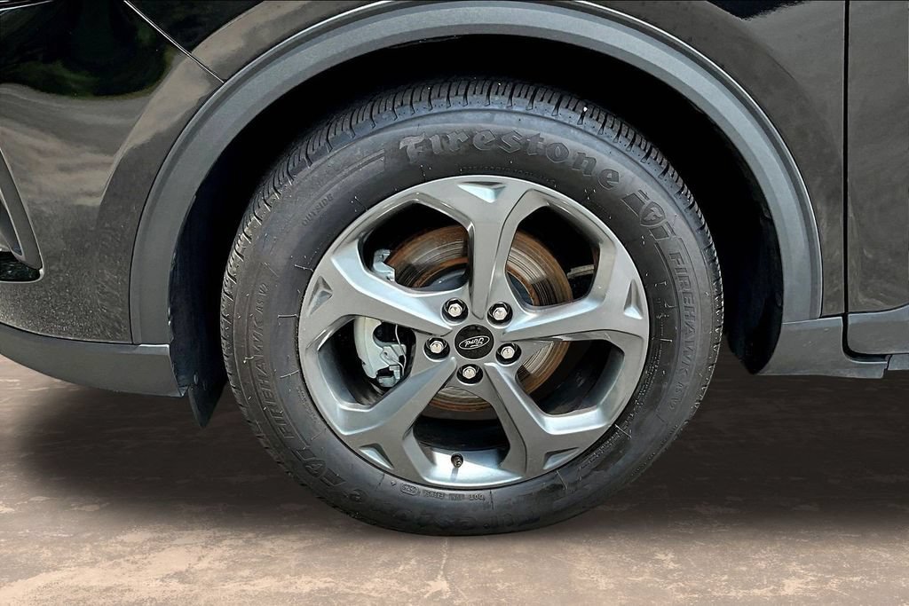 Certified 2025 Ford Escape ST-Line FWD image 34