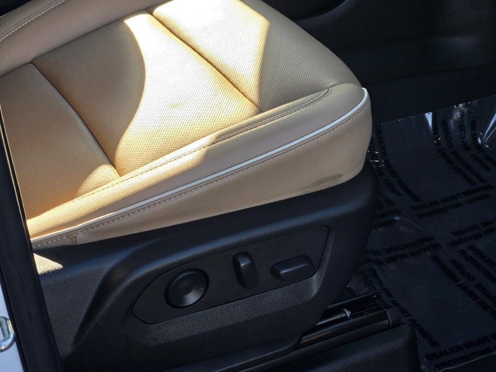 Used 2022 Chevrolet Tahoe Premier AWD/4WD image 8