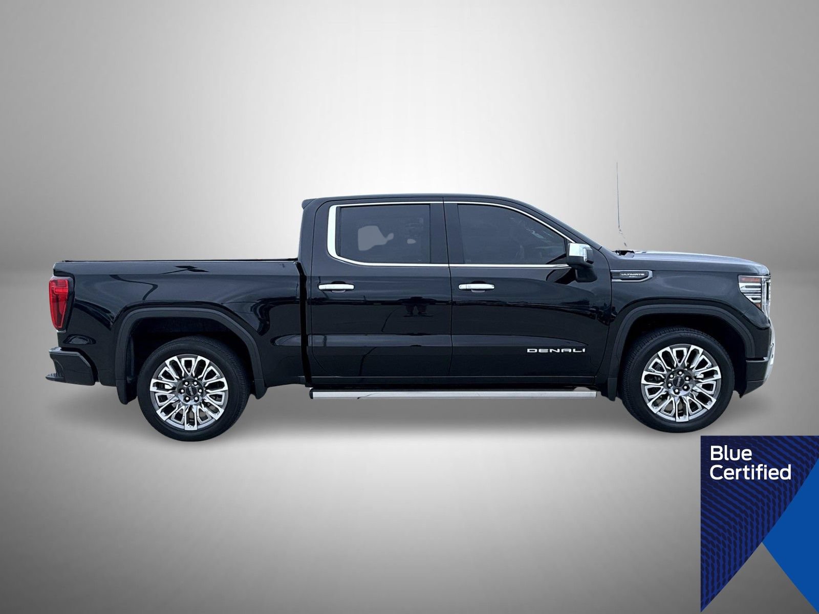 Used 2024 GMC Sierra 1500 Denali Ultimate AWD/4WD image 4