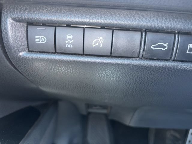 Used 2025 Toyota Camry SE FWD image 22