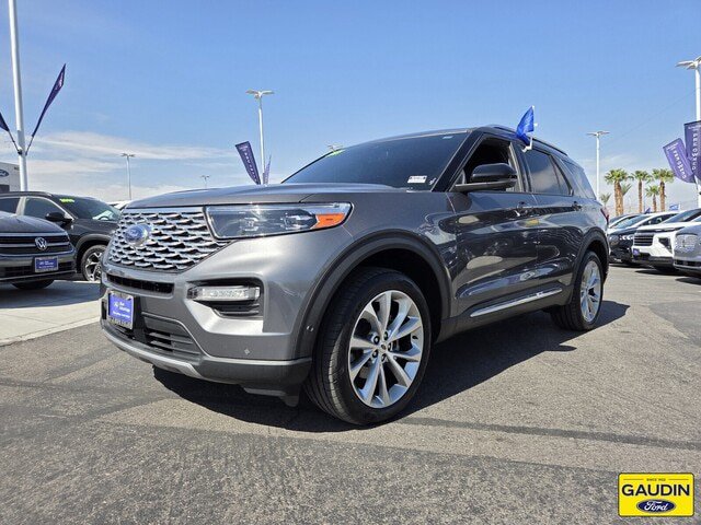 Certified 2021 Ford Explorer Platinum w/ Equipment Group 601A AWD/4WD image 3
