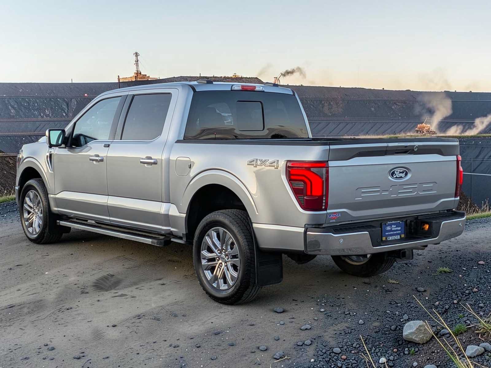 Certified 2025 Ford F150 Lariat w/ Tow/Haul Package AWD/4WD image 4