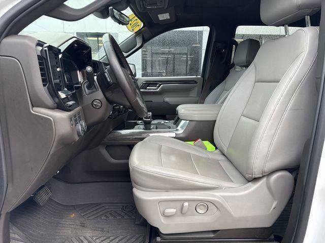 Used 2024 Chevrolet Silverado 1500 LTZ w/ LTZ Premium Package image 4