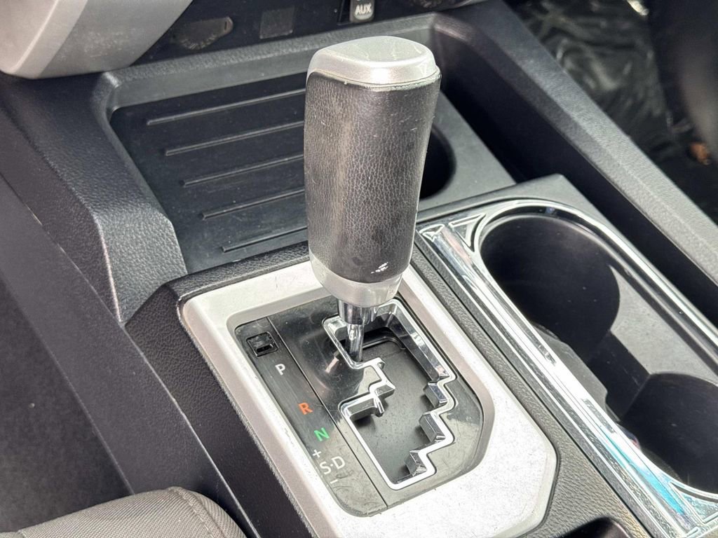 Used 2017 Toyota Tundra SR5 w/ SR5 Upgrade Package image 15