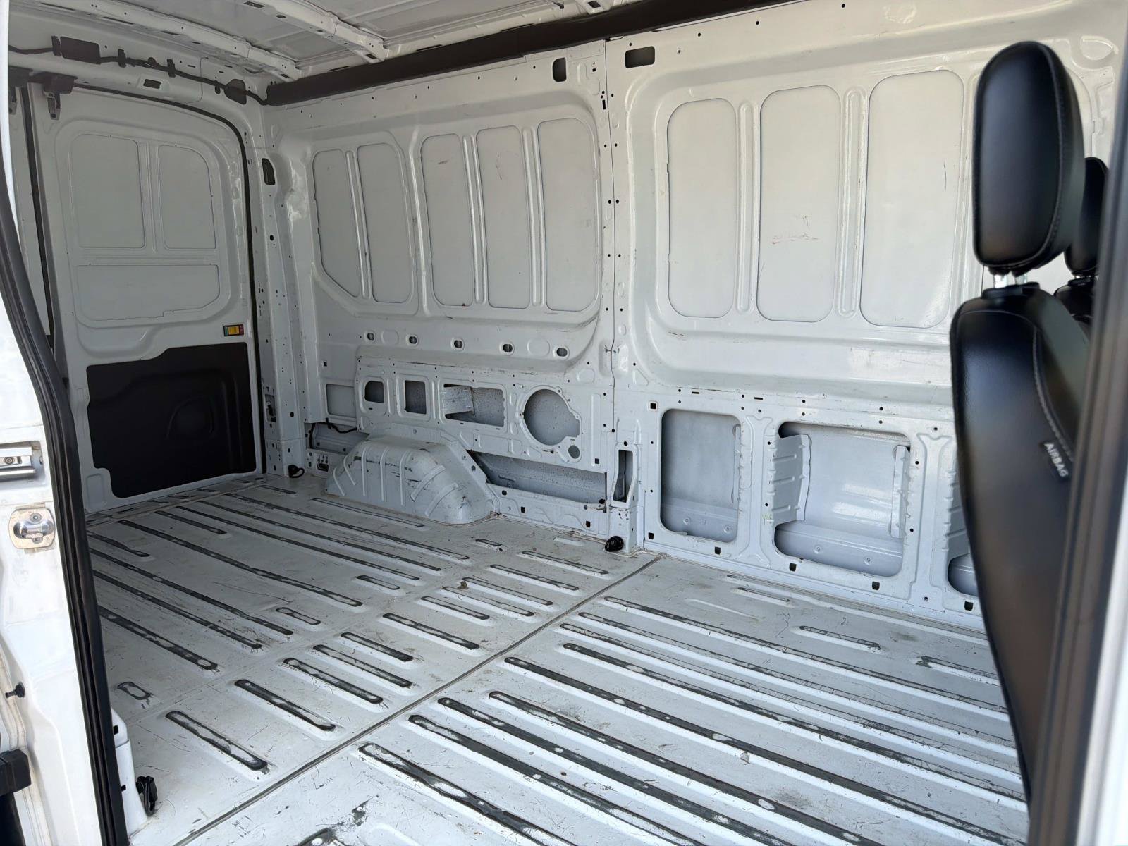 Certified 2024 Ford Transit 250 148 Medium Roof RWD image 12