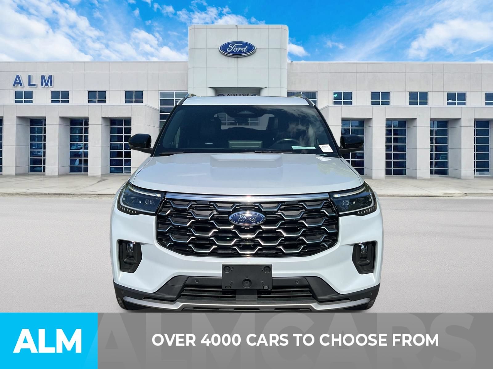 Certified 2025 Ford Explorer Platinum w/ LUX Leather Package AWD/4WD image 2
