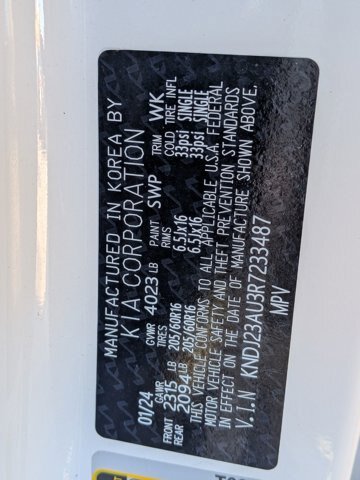 Used 2024 Kia Soul LX w/ Option Group 015 FWD image 29