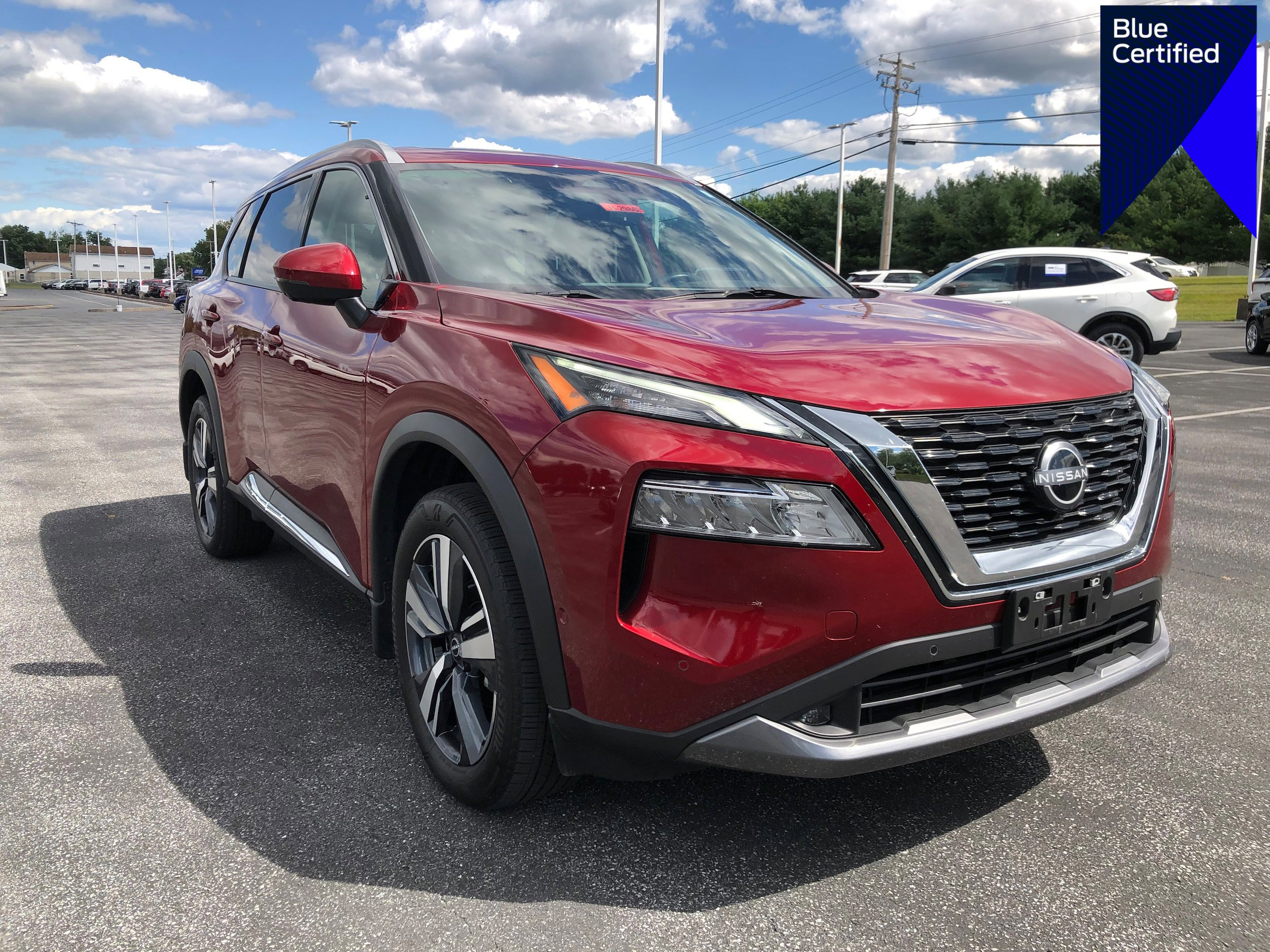 Used 2022 Nissan Rogue SL w/ SL Premium Package image 1