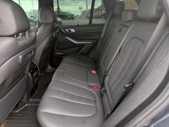 Used 2022 BMW X5 xDrive45e w/ M Sport Package AWD/4WD image 13