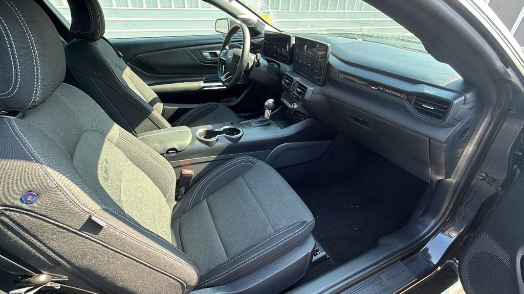 Certified 2024 Ford Mustang Coupe RWD image 25