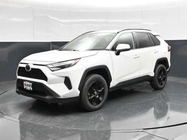 Used 2024 Toyota RAV4 XLE w/ Weather Package AWD/4WD image 8