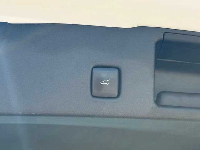 Certified 2021 Ford Escape SE w/ SE Sport Appearance Package AWD/4WD image 26