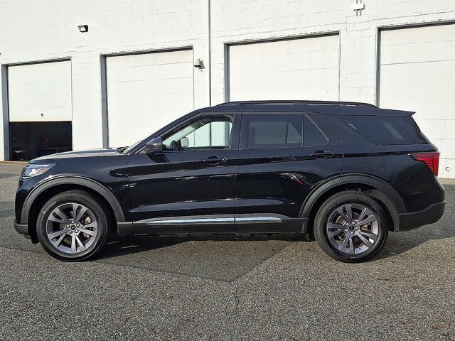 Certified 2025 Ford Explorer Active w/ Active Comfort Package AWD/4WD image 26