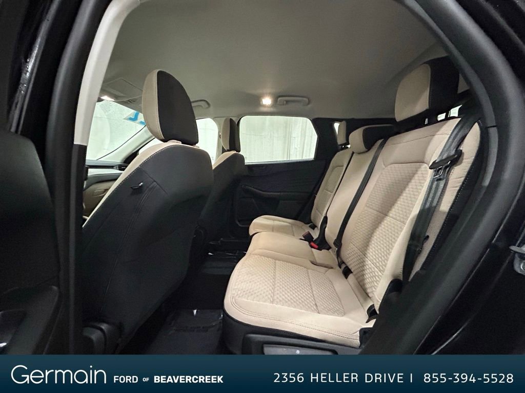 Certified 2022 Ford Escape SE w/ Cold Weather Package image 28