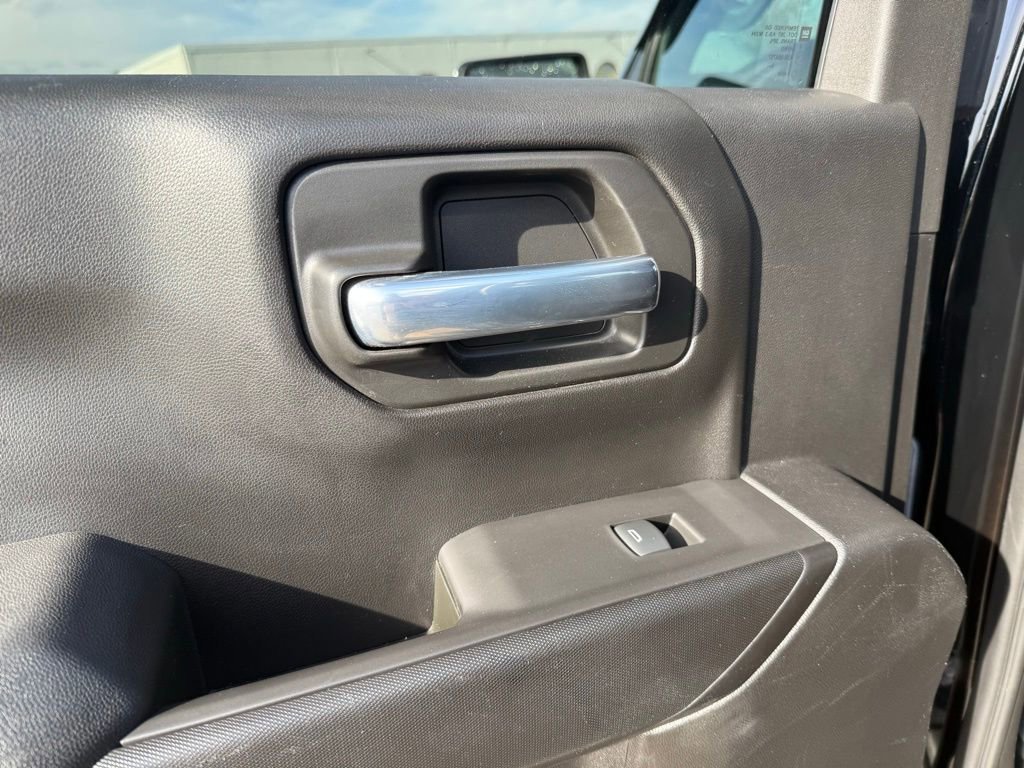 Used 2020 Chevrolet Silverado 1500 LT image 26