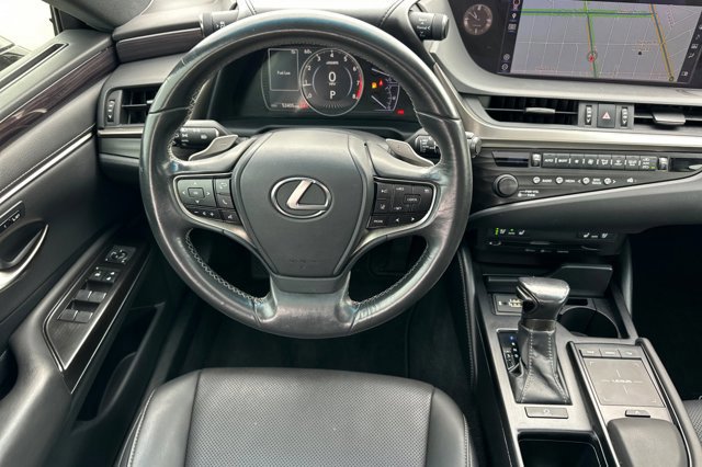 Used 2019 Lexus ES 350 image 16