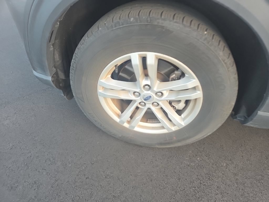 Certified 2023 Ford Explorer XLT RWD image 19