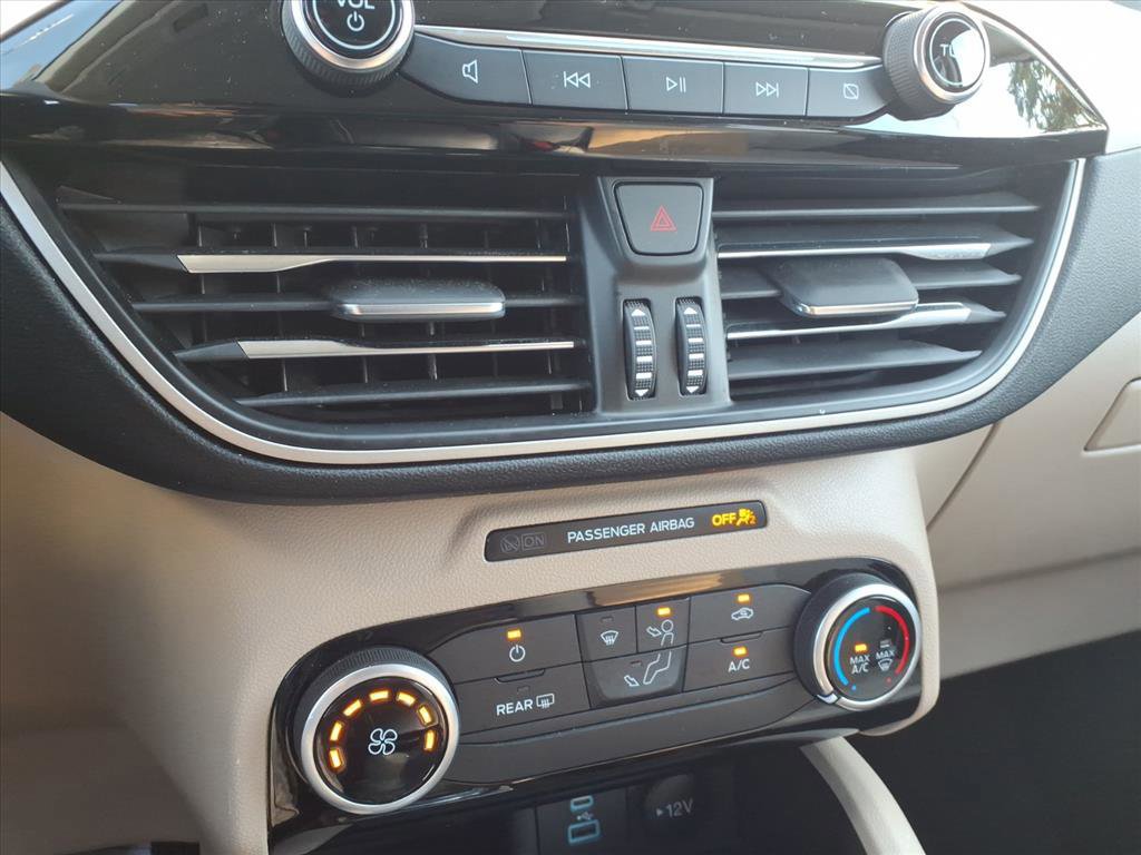 Certified 2022 Ford Escape SE image 21