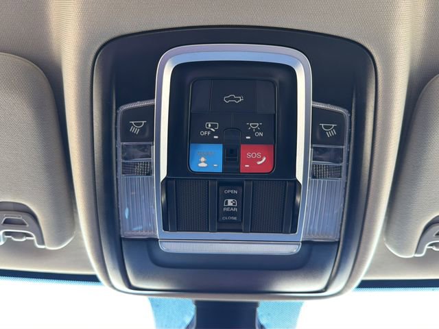 Used 2024 RAM 3500 Limited image 30