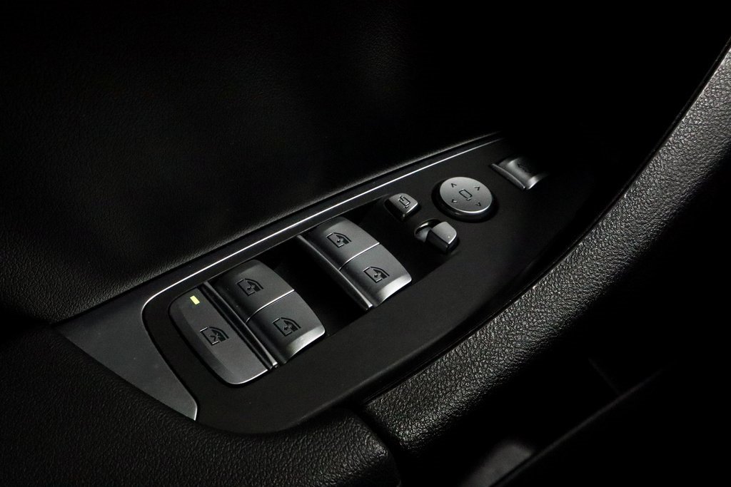 Used 2021 BMW X3 xDrive30i w/ Premium Package image 28