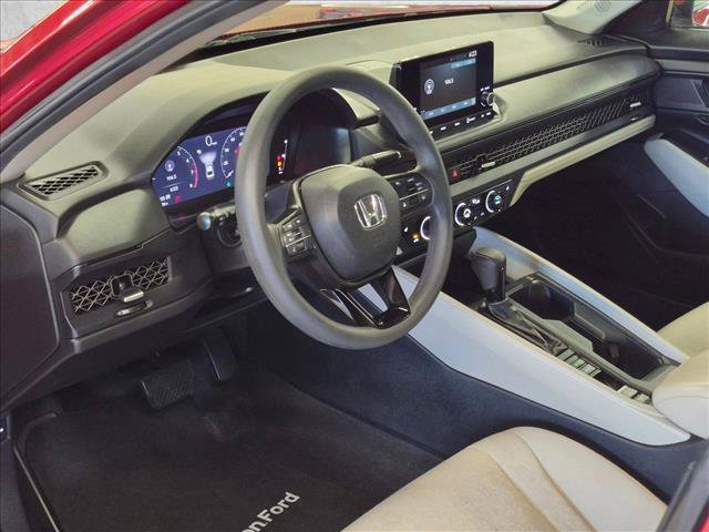Used 2024 Honda Accord EX image 10