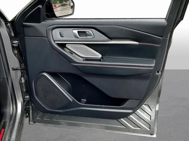 Certified 2025 Ford Explorer ST AWD/4WD image 31