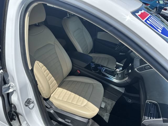 Certified 2018 Ford Edge SEL w/ Equipment Group 201A FWD image 27