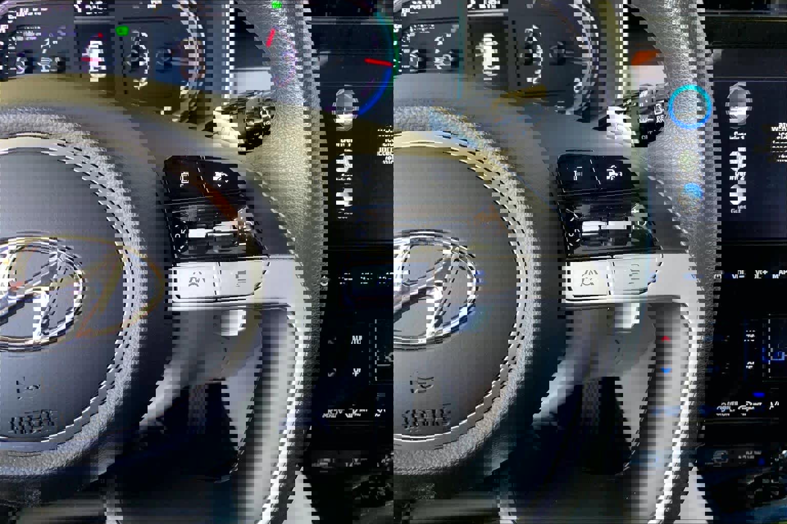 Used 2024 Hyundai Tucson Blue image 23