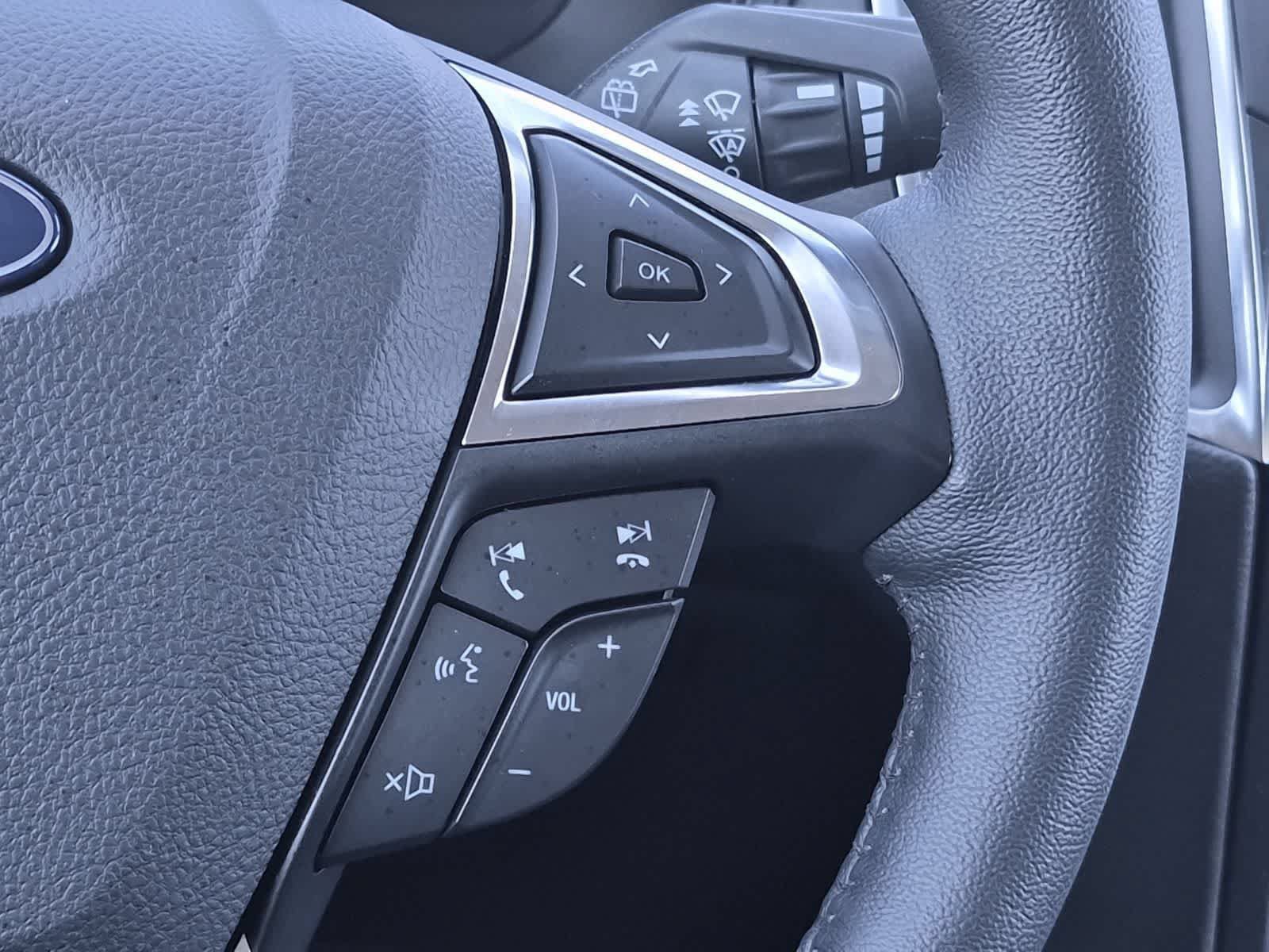Certified 2024 Ford Edge Titanium AWD/4WD image 24