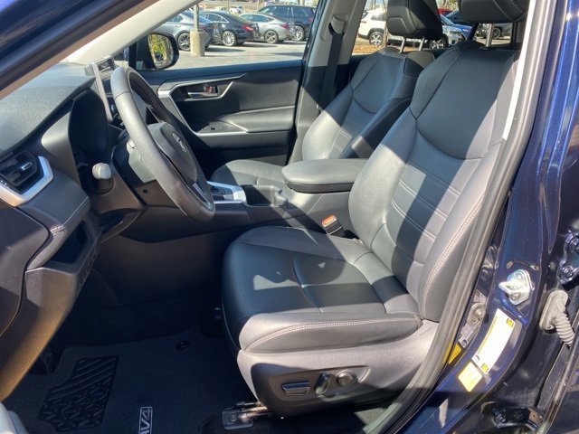 Used 2024 Toyota RAV4 XLE Premium image 20