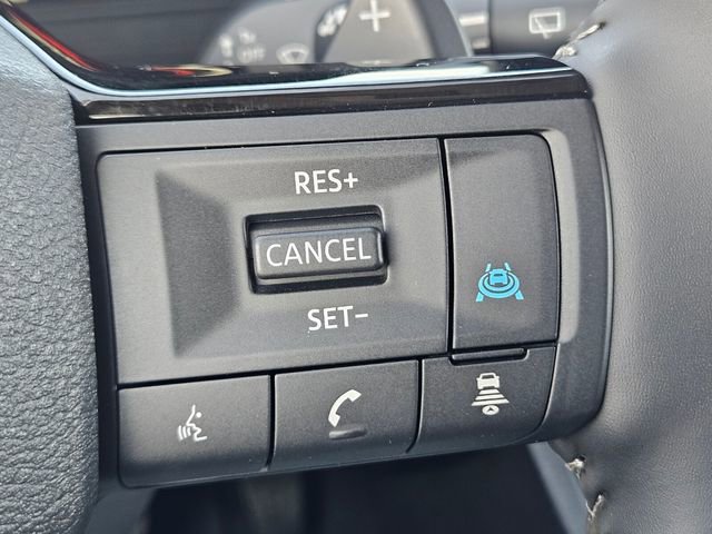 Used 2026 Nissan Rogue SL FWD image 27