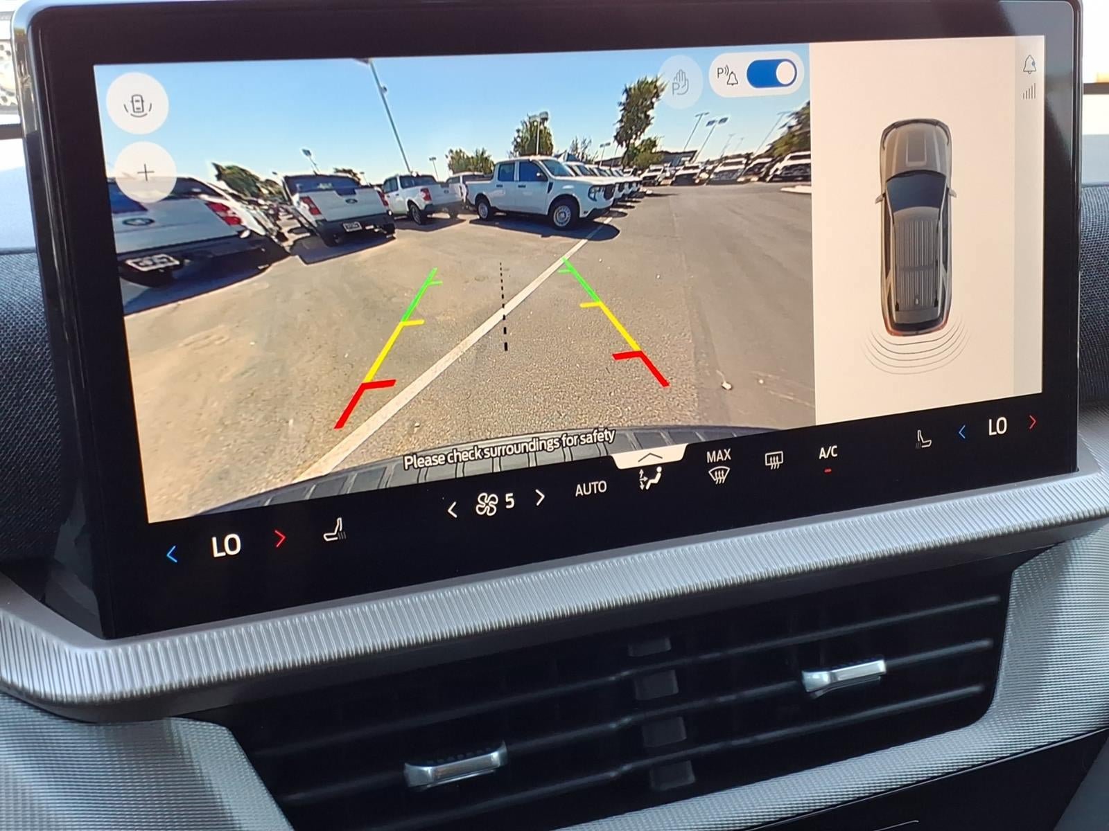 Certified 2026 Ford Explorer Active RWD image 28