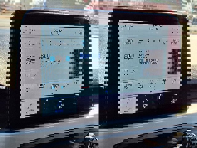 Certified 2022 Ford Escape SEL image 11