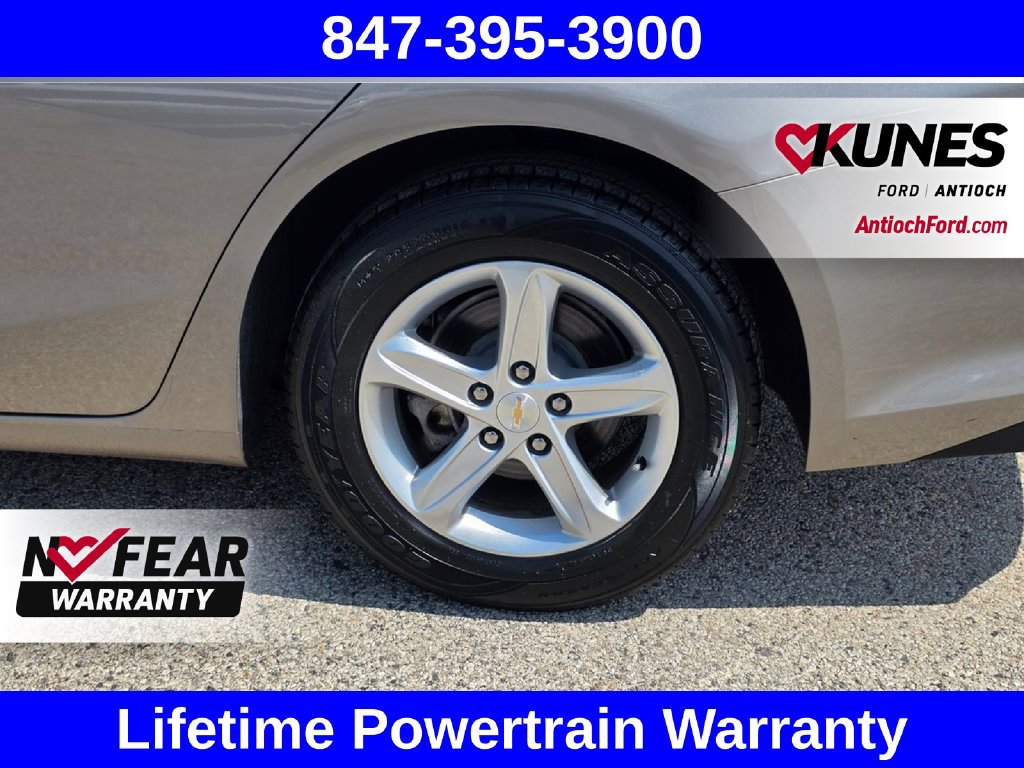 Used 2024 Chevrolet Malibu LT FWD image 14