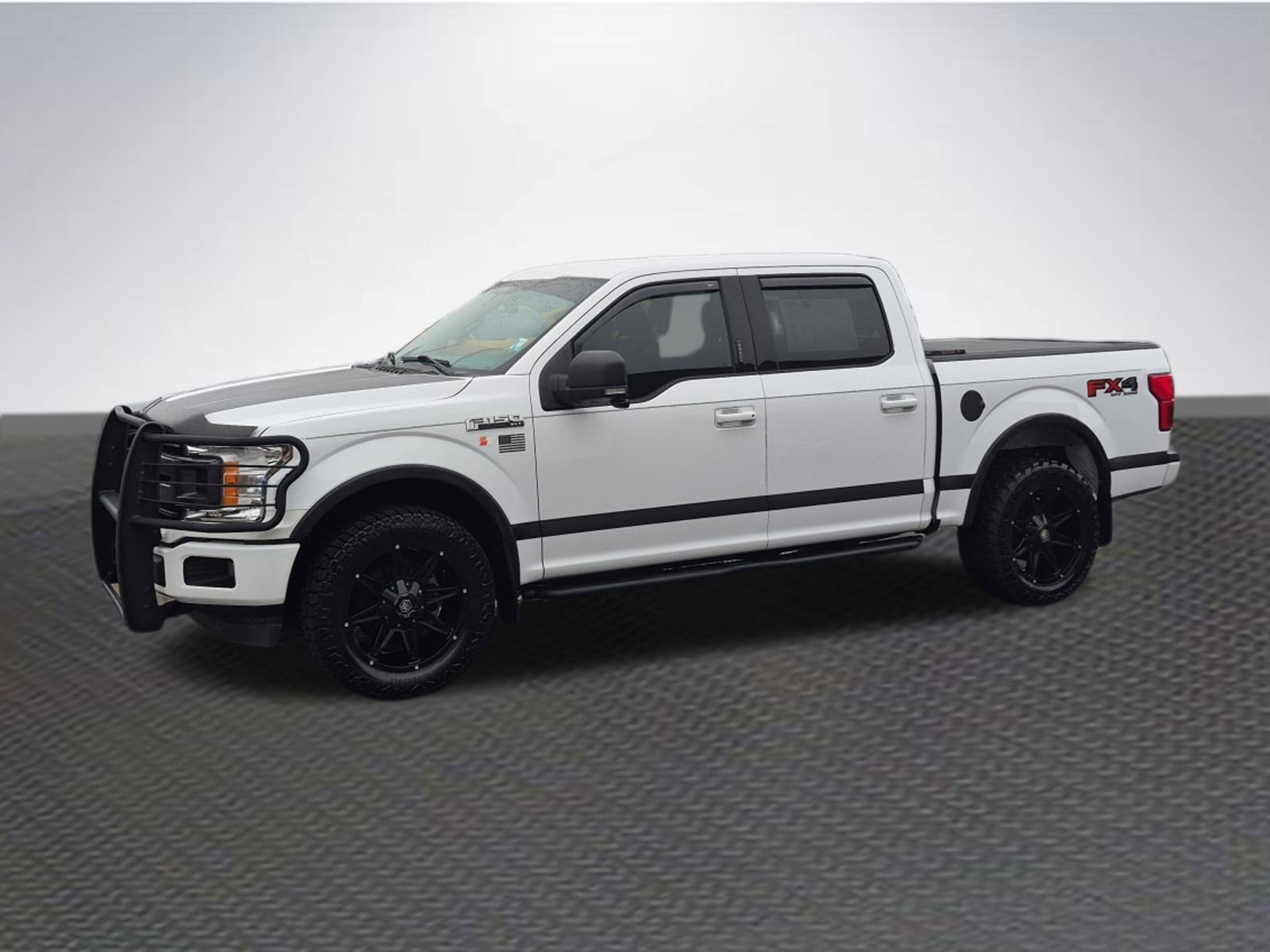 Certified 2020 Ford F150 XLT w/ Equipment Group 302A Luxury image 2