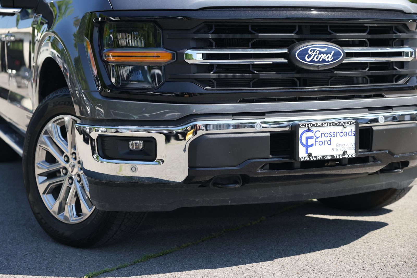 Certified 2024 Ford F150 XLT w/ Equipment Group 302A MID AWD/4WD image 31