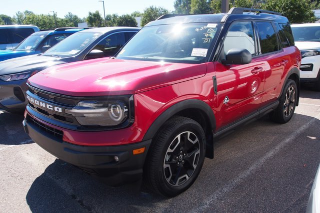 Certified 2021 Ford Bronco Sport Outer Banks AWD/4WD image 4