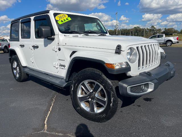 Used 2019 Jeep Wrangler Unlimited Sahara image 9